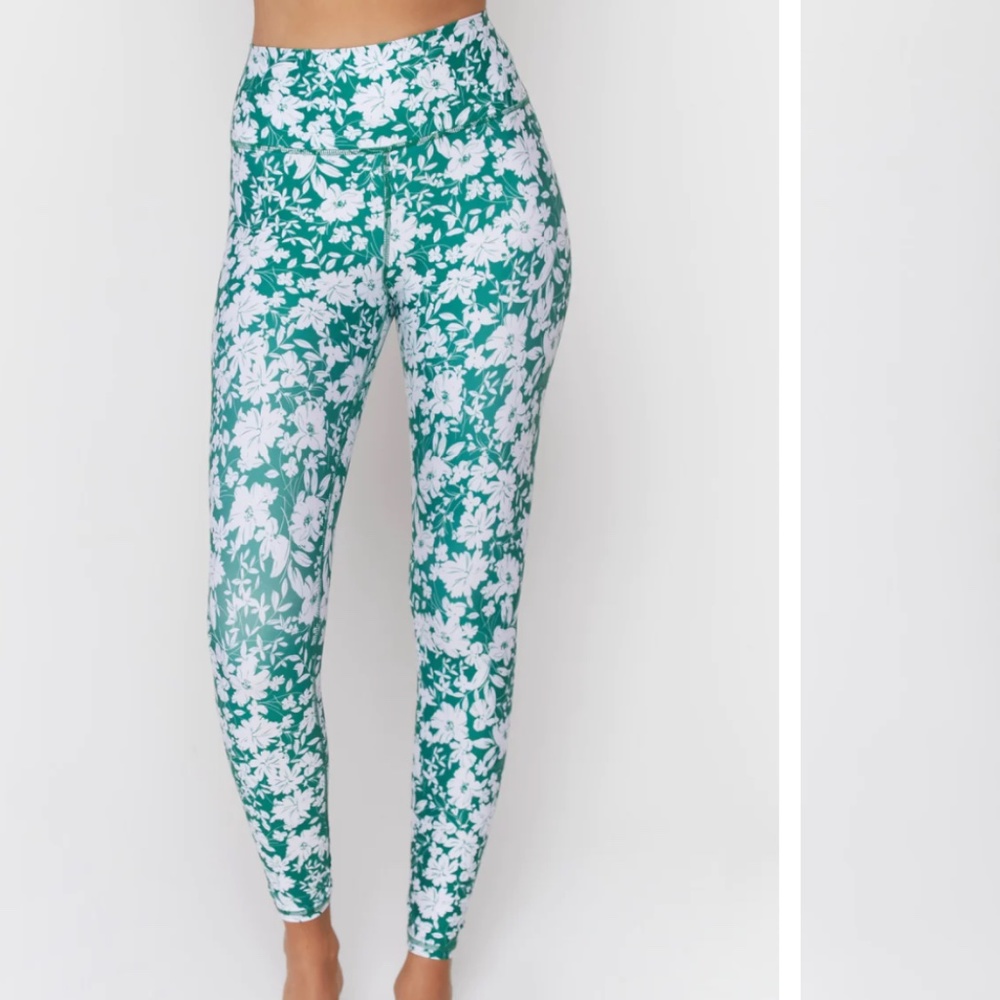 Spiritual Gangster Green and White Floral Leggings Size L